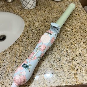 Floral S1 Rotating Beach Waver